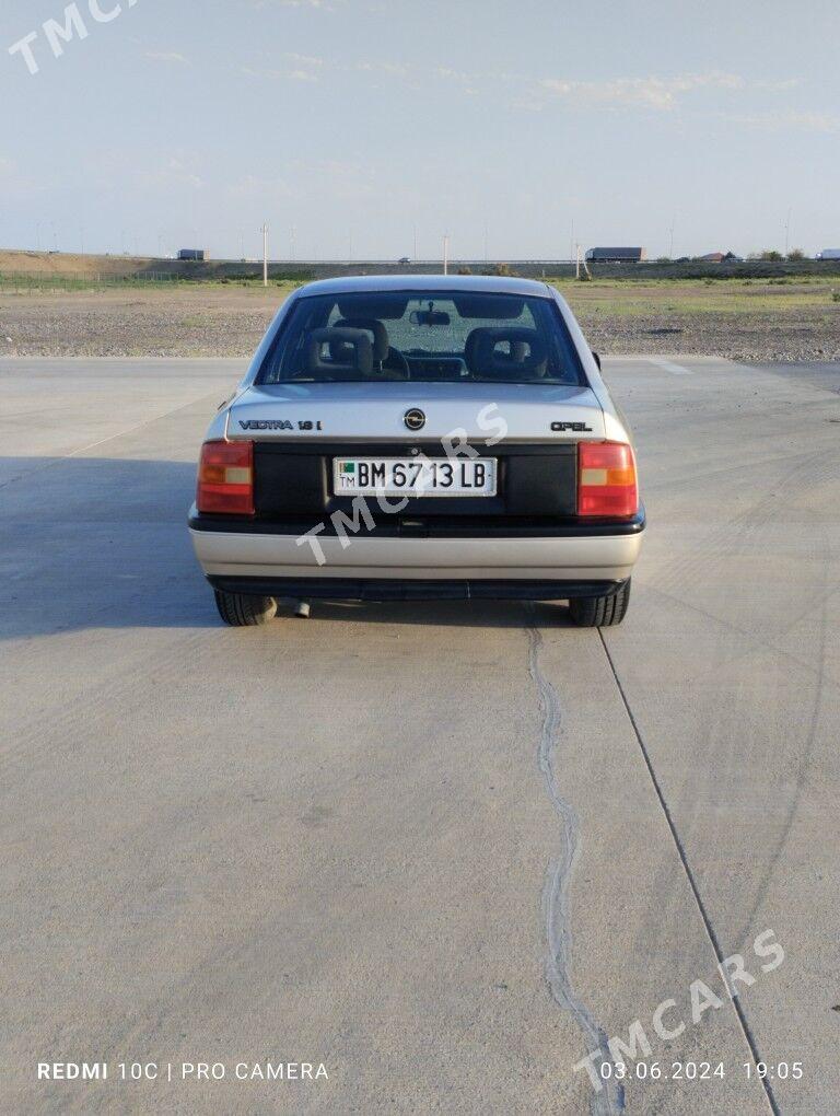 Opel Vectra 1993 - 28 000 TMT - Керки - img 3