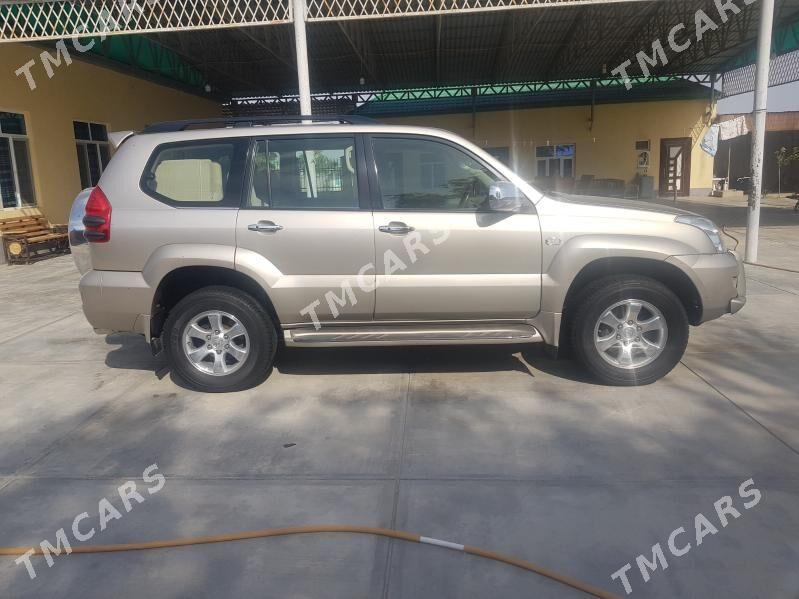 Toyota Land Cruiser Prado 2003 - 380 000 TMT - Ак-Бугдайский этрап - img 2