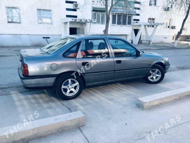 Opel Vectra 1992 - 25 000 TMT - Türkmenabat - img 4