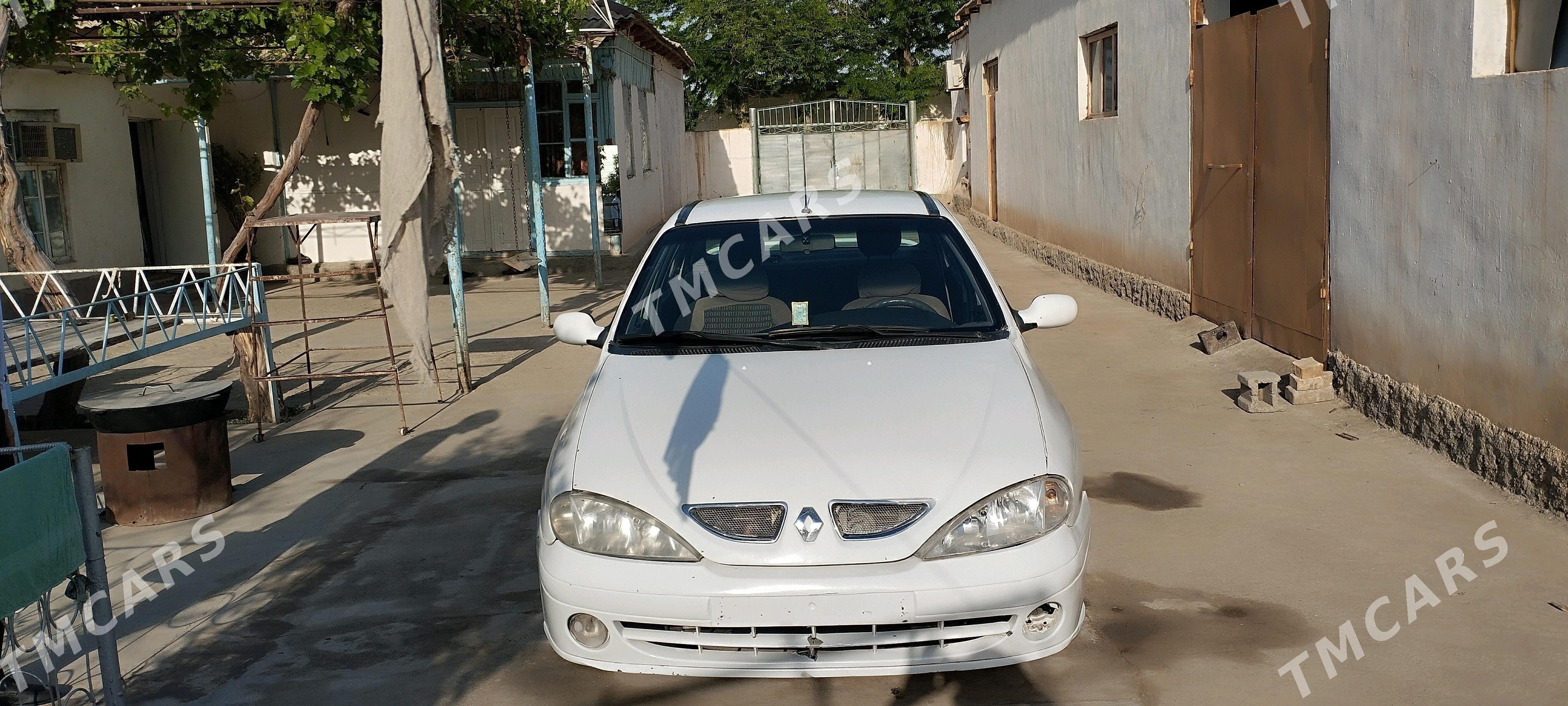 Renault Megane 2 2002 - 30 000 TMT - Кака - img 4