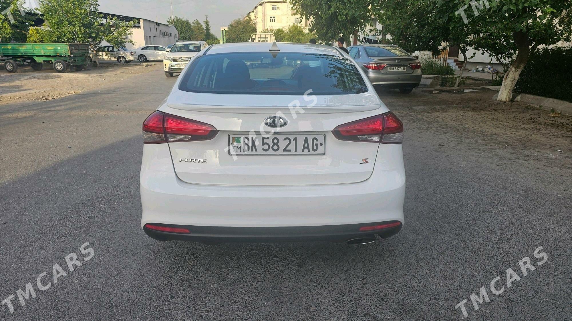 Kia Forte 2018 - 150 000 TMT - Ашхабад - img 6