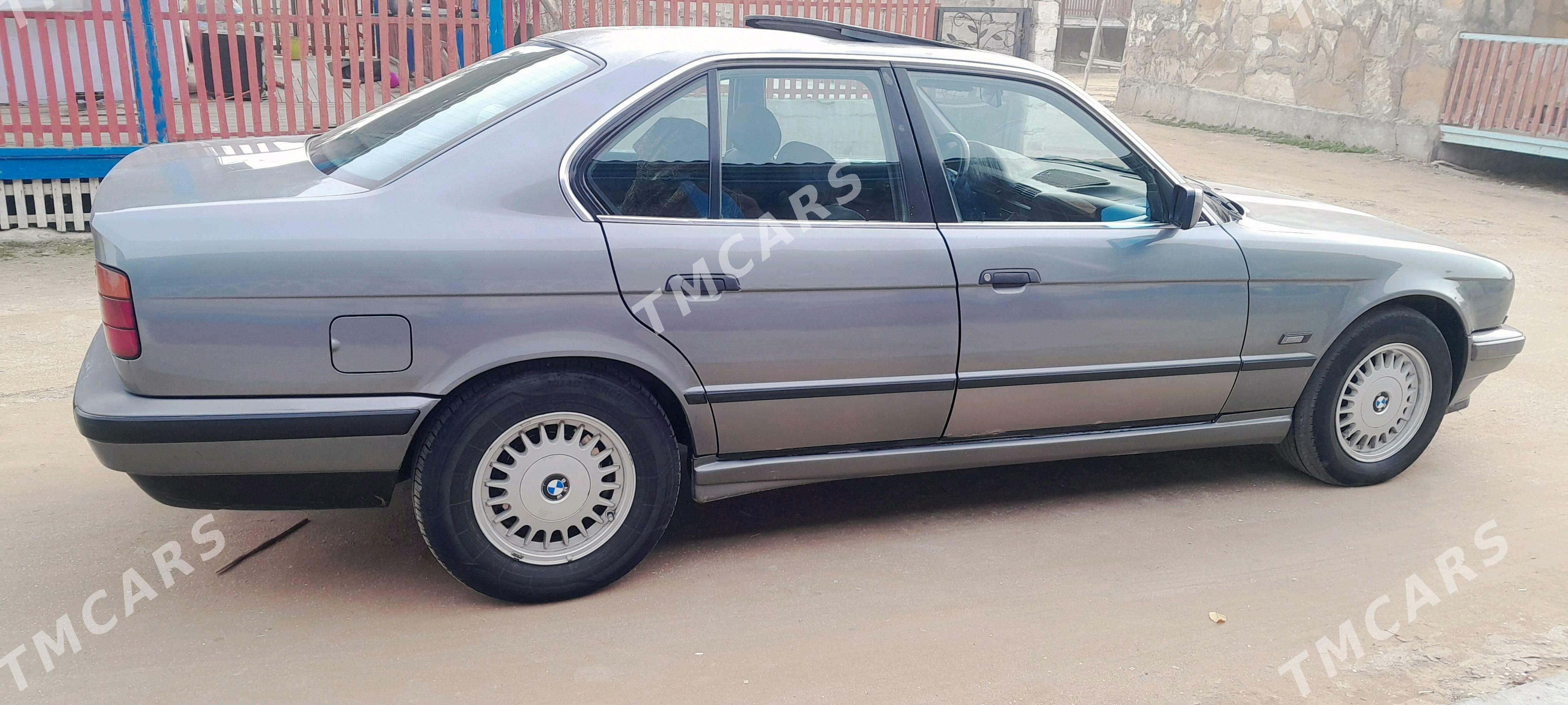 BMW 525 1993 - 60 000 TMT - Эсенгулы - img 4