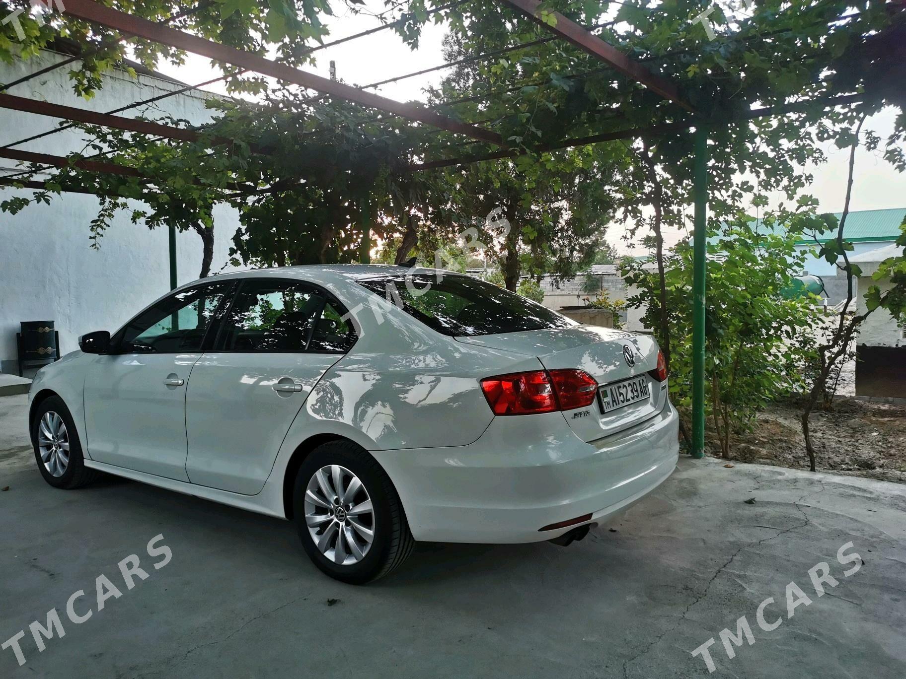 Volkswagen Jetta 2011 - 130 000 TMT - Aşgabat - img 4