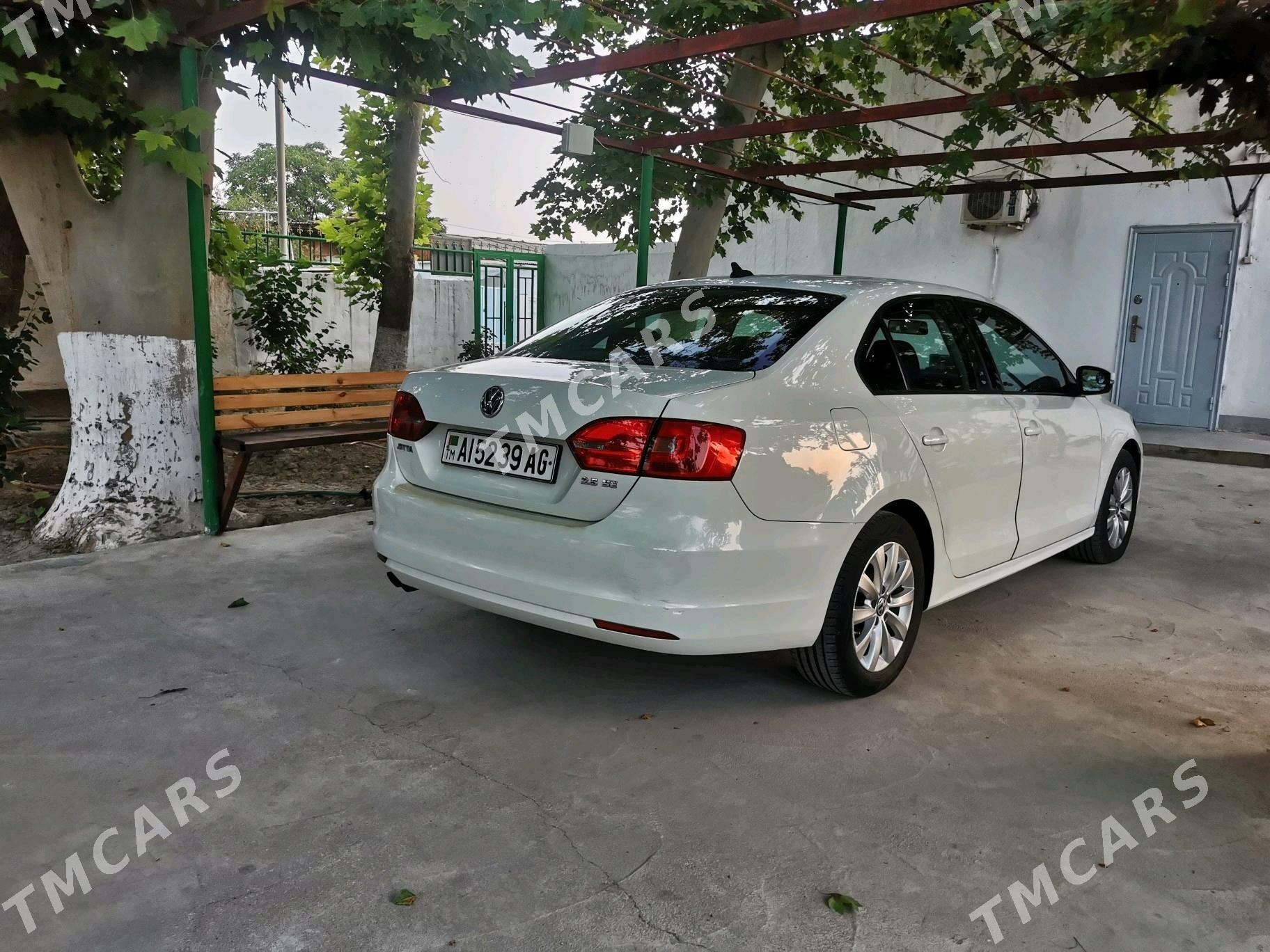 Volkswagen Jetta 2011 - 130 000 TMT - Aşgabat - img 8