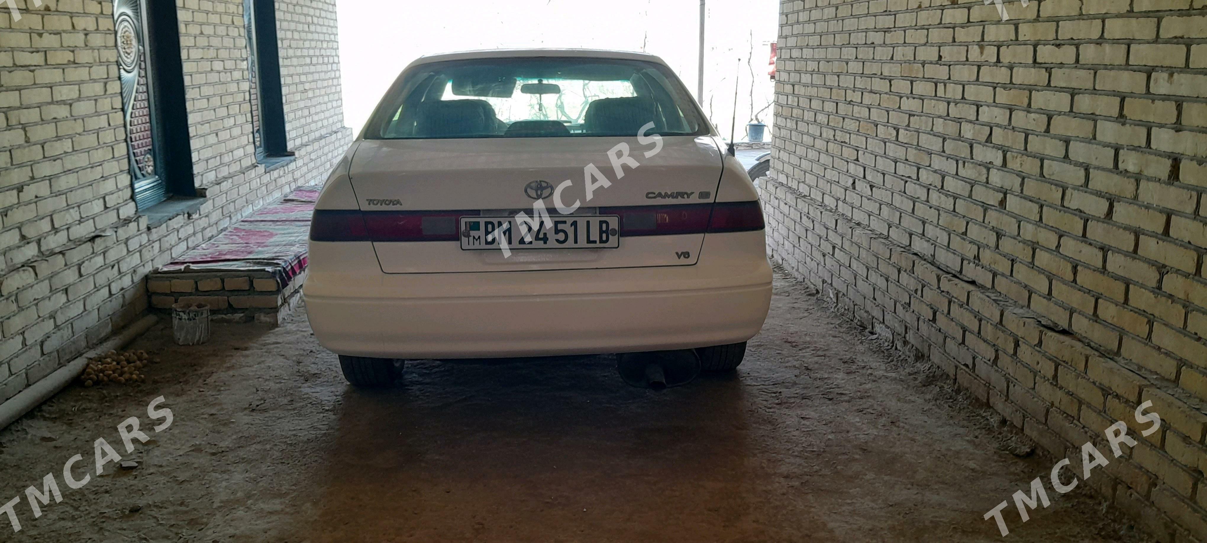 Toyota Camry 1997 - 85 000 TMT - Керки - img 3