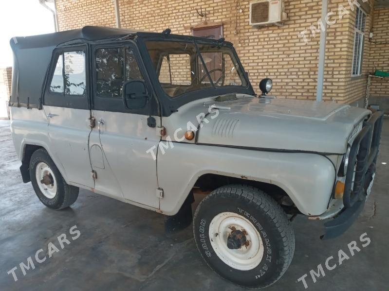 UAZ 469 1993 - 30 000 TMT - Серахс - img 3