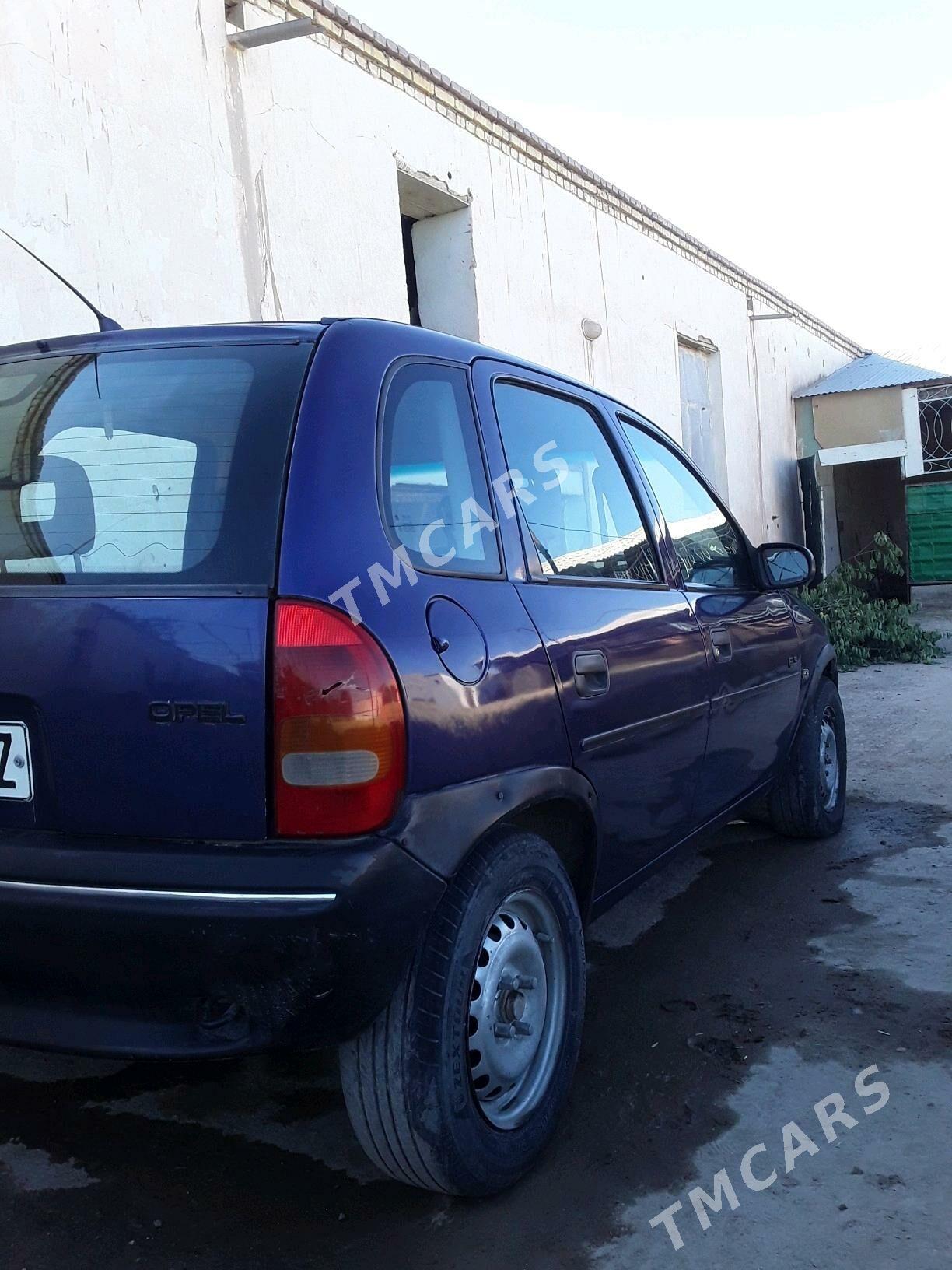 Opel Vita 1996 - 25 000 TMT - Дашогуз - img 3