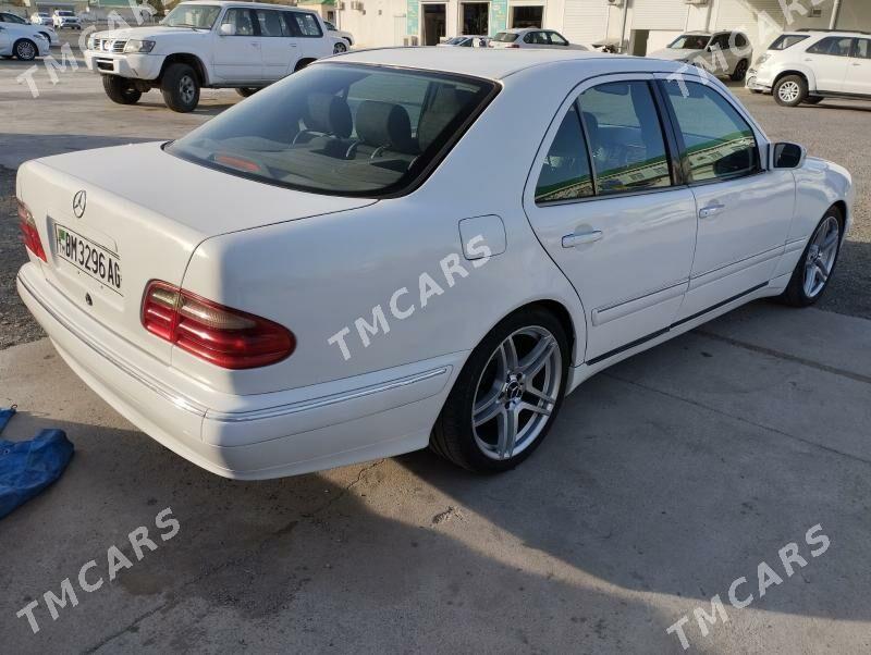 Mercedes-Benz E320 2000 - 120 000 TMT - Aşgabat - img 4