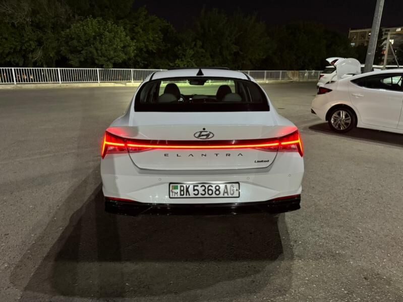 Hyundai Elantra 2021 - 315 000 TMT - Ашхабад - img 8