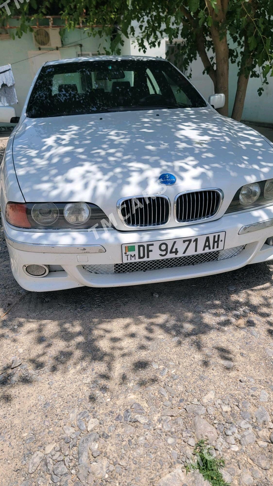 BMW E39 2000 - 90 000 TMT - Ak bugdaý etraby - img 3