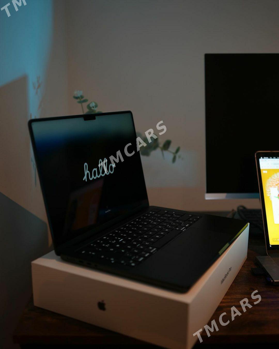 MacBook 16 inch M3 Pro (Black) - Aşgabat - img 4