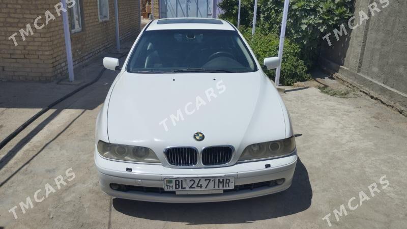 BMW 530 2001 - 70 000 TMT - Baýramaly - img 4