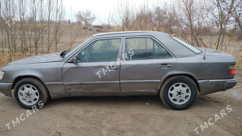 Mercedes-Benz 230E 1987 - 12 000 TMT - Gubadag - img 4