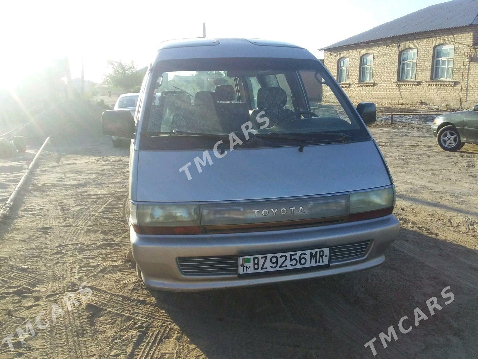 Toyota Town Ace 1989 - 30 000 TMT - Ёлётен - img 3