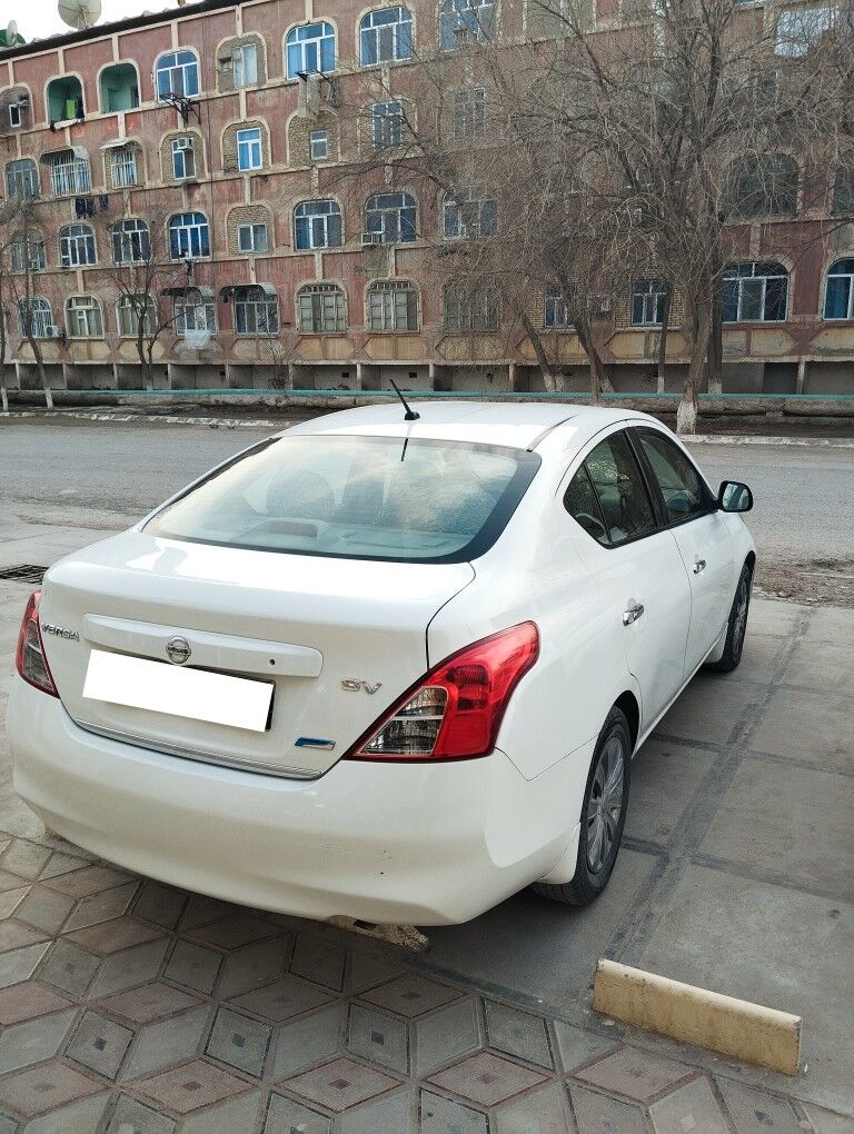 Nissan Versa 2011 - 90 000 TMT - Сакарчага - img 6