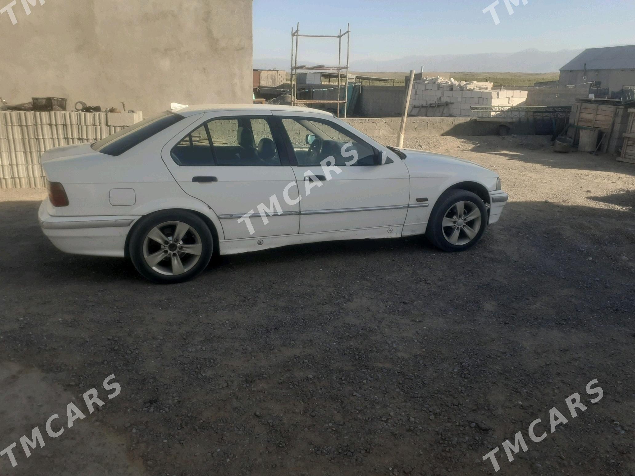 BMW 3 Series 1992 - 40 000 TMT - Aşgabat - img 4