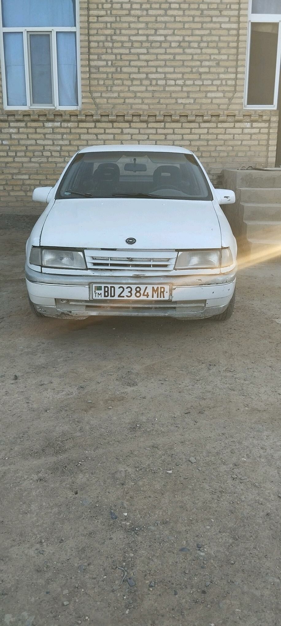 Opel Vectra 1989 - 20 000 TMT - Mary - img 5