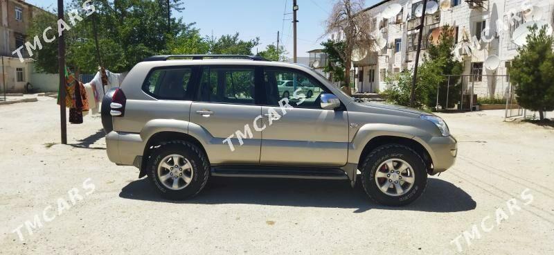 Toyota Land Cruiser Prado 2003 - 220 000 TMT - Балканабат - img 2