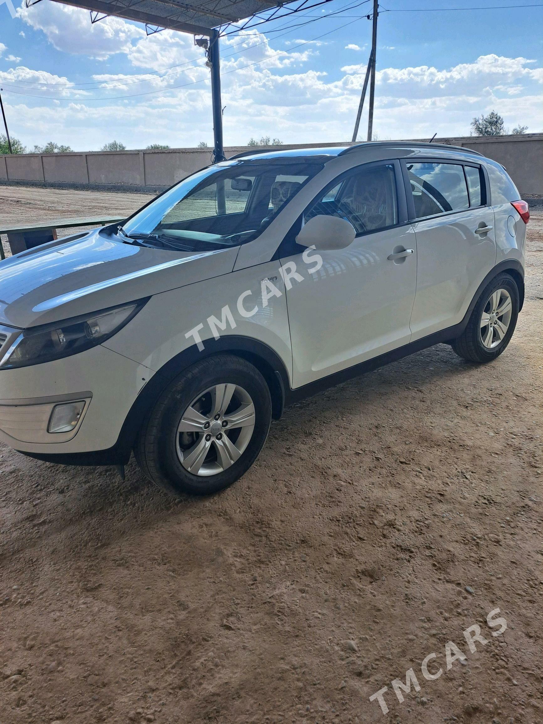 Kia Sportage 2012 - 180 000 TMT - Dänew - img 2