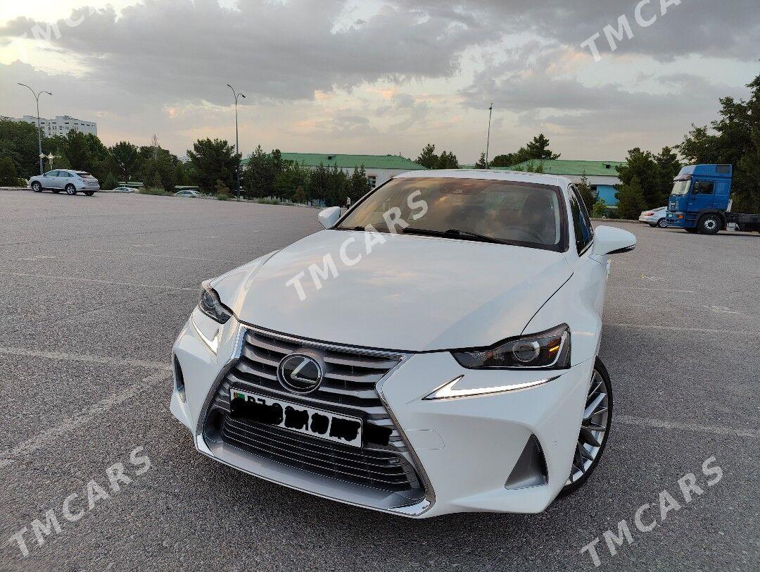 Lexus IS 300 2019 - 307 000 TMT - Ашхабад - img 2