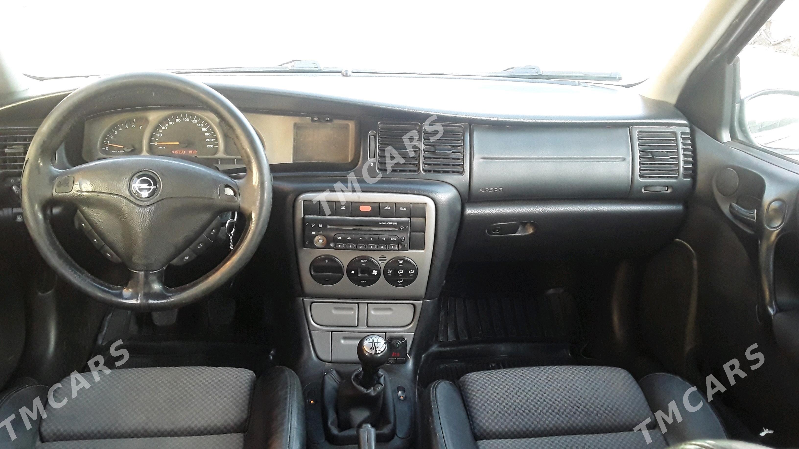 Opel Vectra 2001 - 46 000 TMT - Дашогуз - img 3