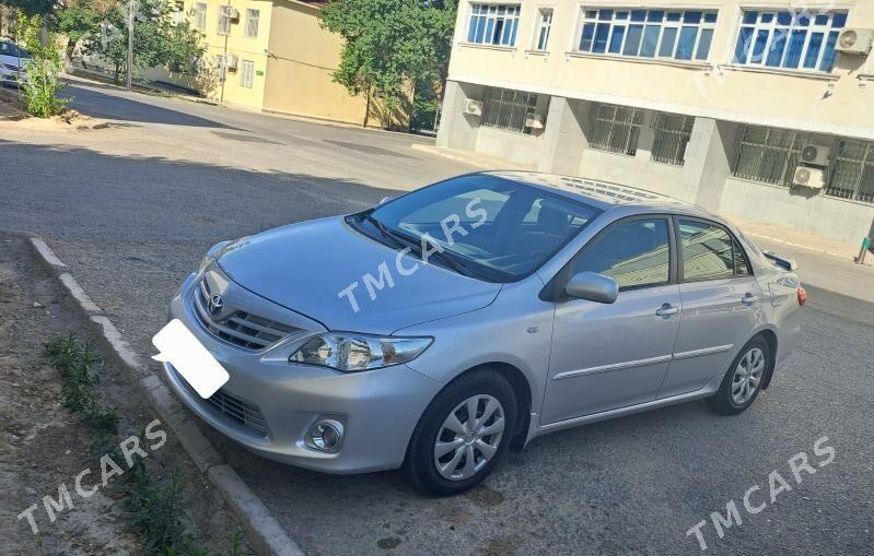 Toyota Corolla 2013 - 170 000 TMT - 30 мкр - img 3