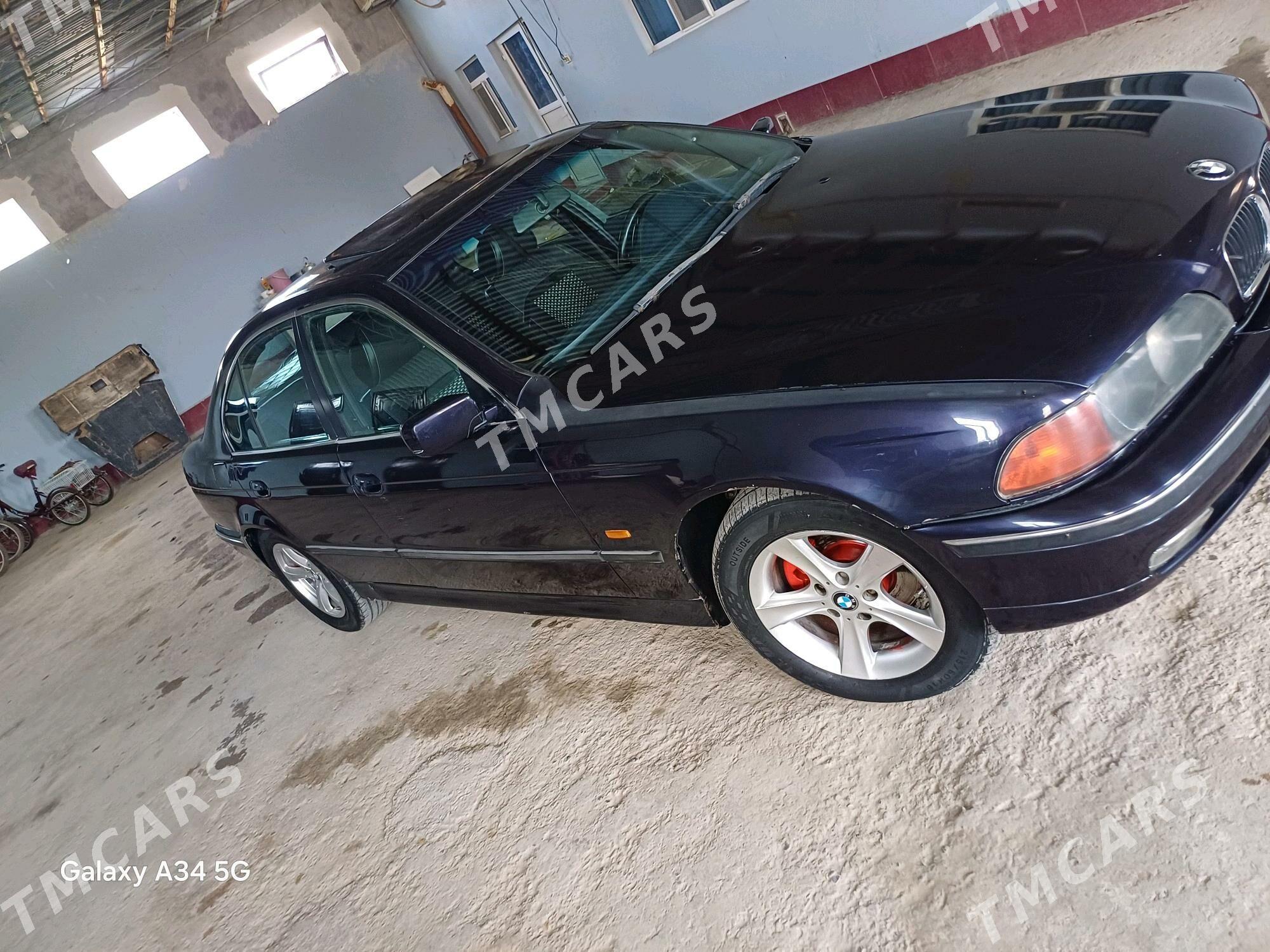 BMW 528 1998 - 70 000 TMT - Сакар - img 2