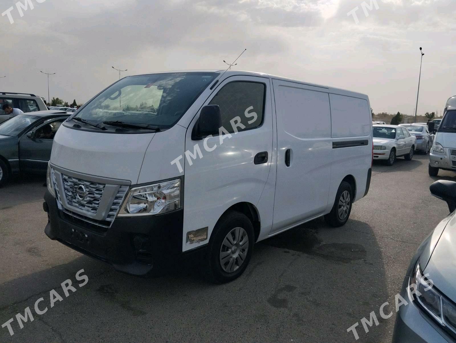 Nissan Urvan 2018 - 320 000 TMT - Türkmenabat - img 4