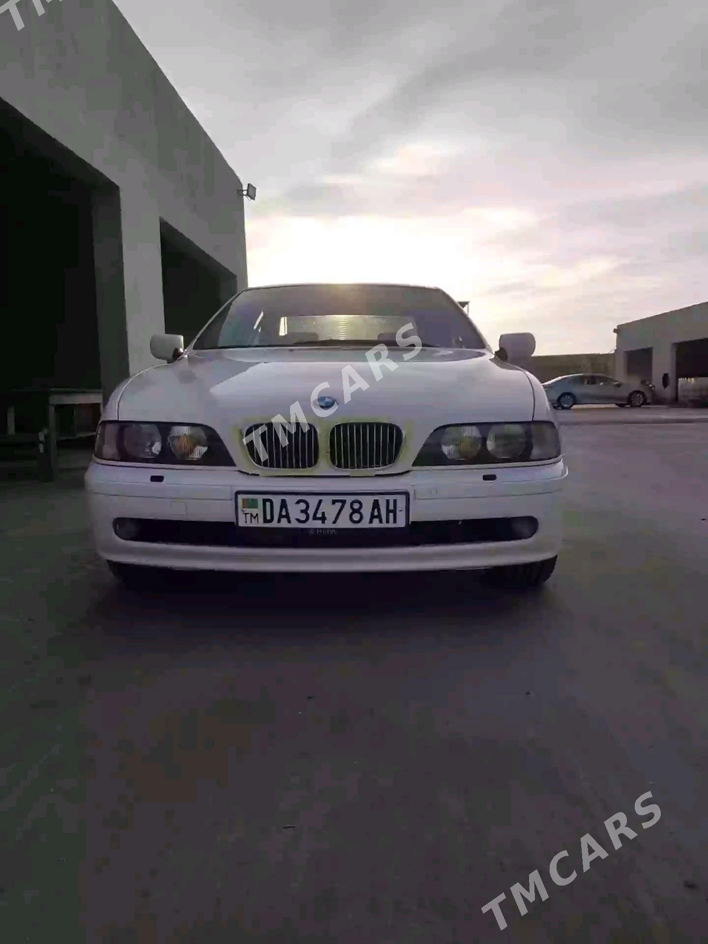 BMW E39 2000 - 130 000 TMT - Hazar - img 2