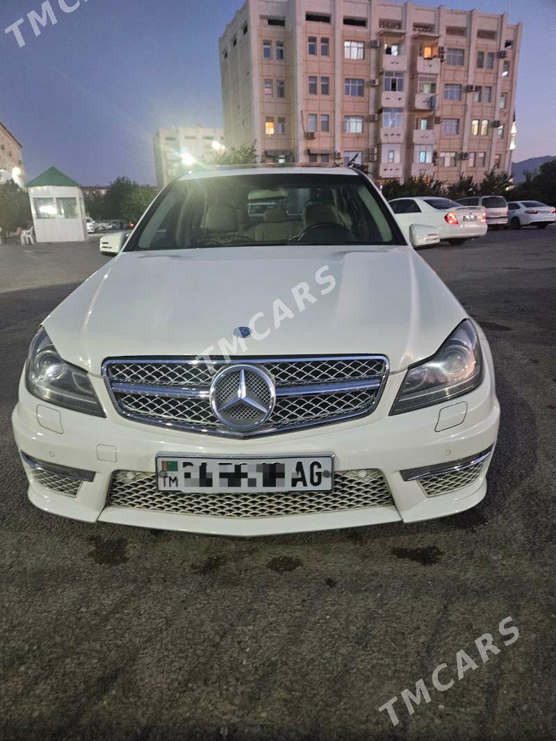 Mercedes-Benz C300 2010 - 185 000 TMT - Aşgabat - img 3