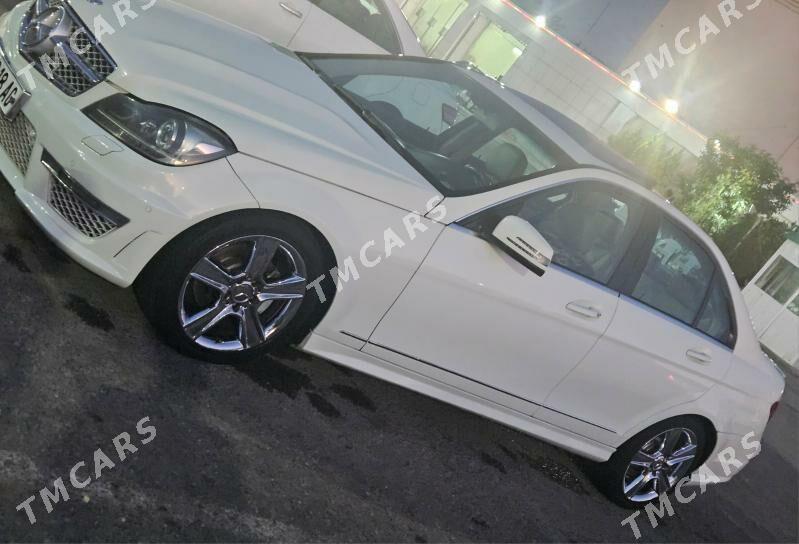 Mercedes-Benz C300 2010 - 185 000 TMT - Ашхабад - img 2