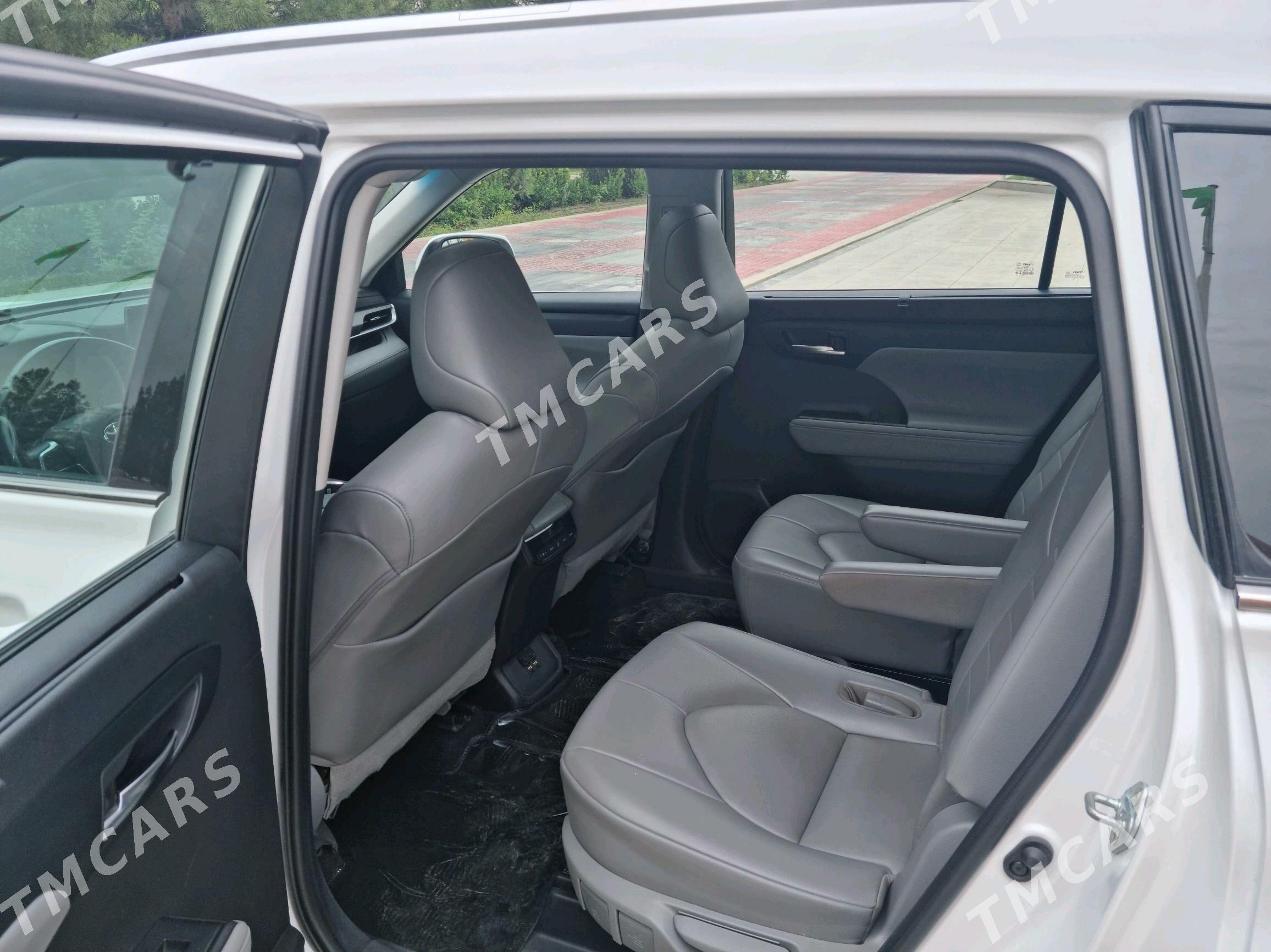 Toyota Highlander 2021 - 535 000 TMT - Арчабиль шаёлы - img 6