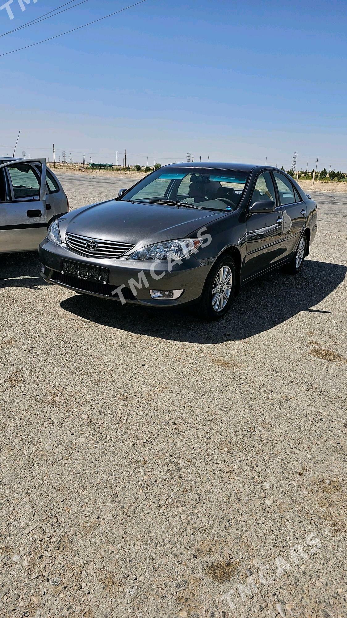 Toyota Camry 2003 - 120 000 TMT - Мары - img 2