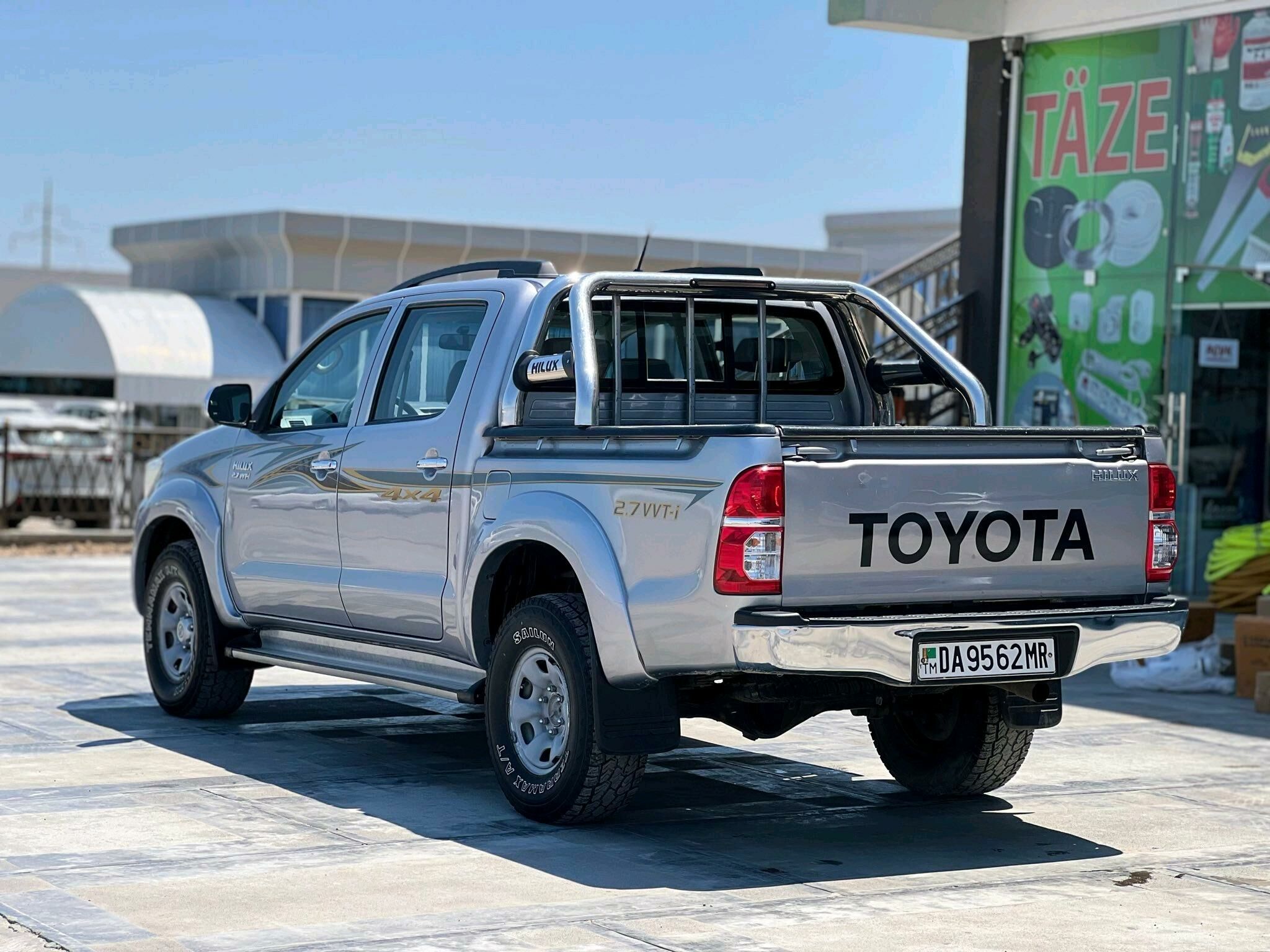 Toyota Hilux 2015 - 350 000 TMT - Mary - img 2