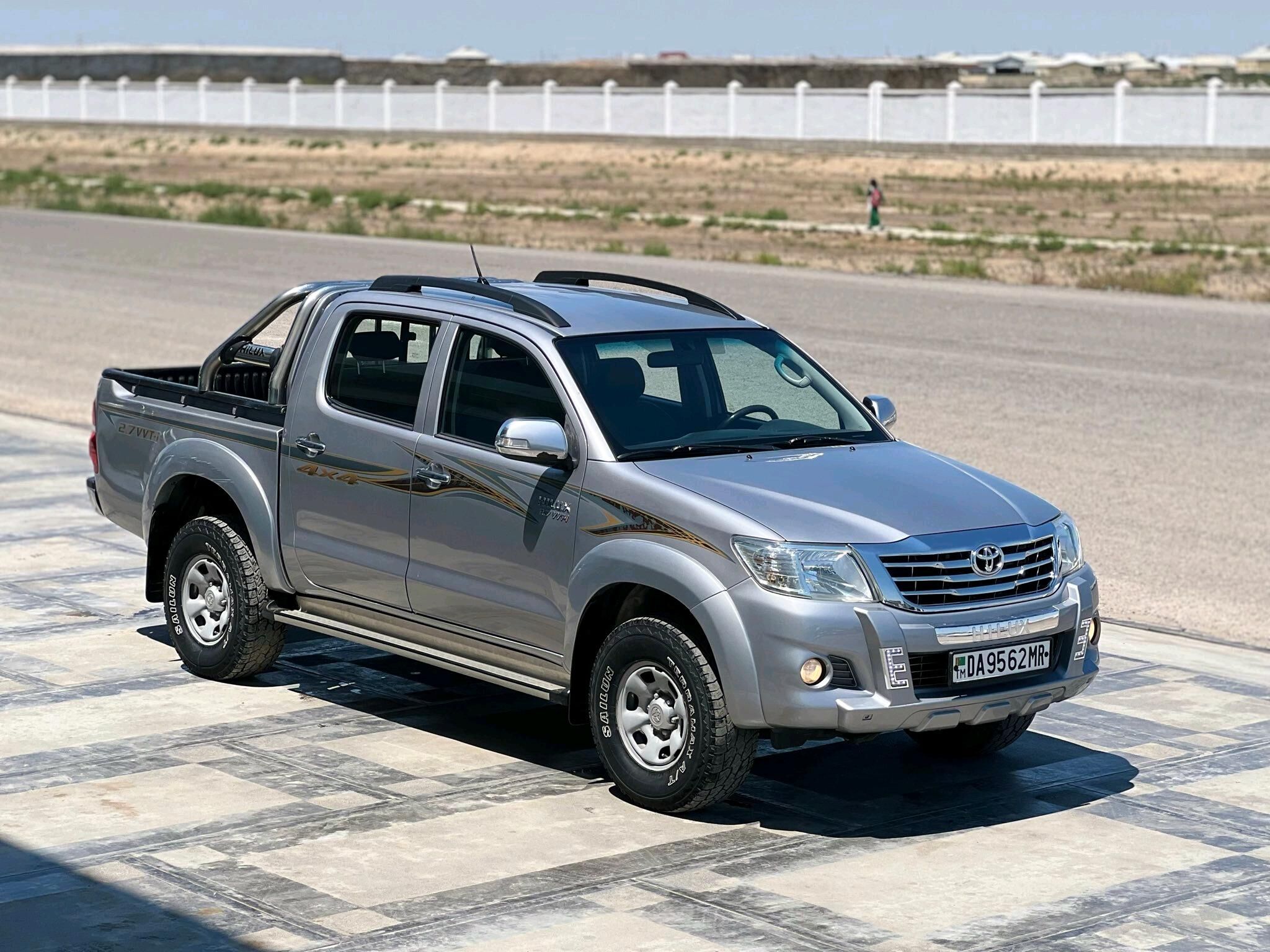 Toyota Hilux 2015 - 350 000 TMT - Mary - img 3