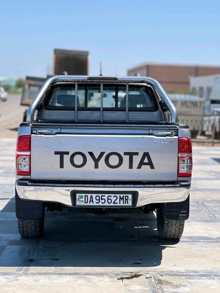 Toyota Hilux 2015 - 350 000 TMT - Mary - img 5