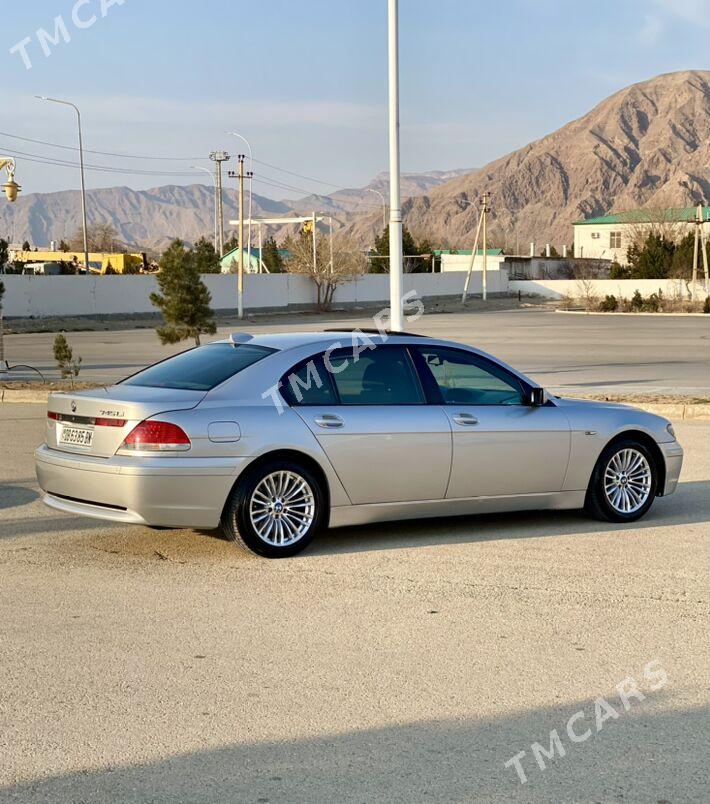 BMW 745 2004 - 100 000 TMT - Балканабат - img 8