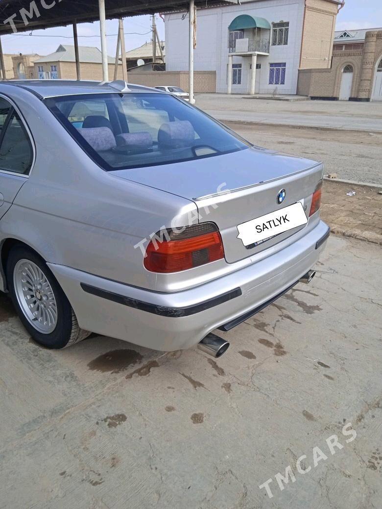 BMW 525 2000 - 60 000 TMT - Мары - img 2