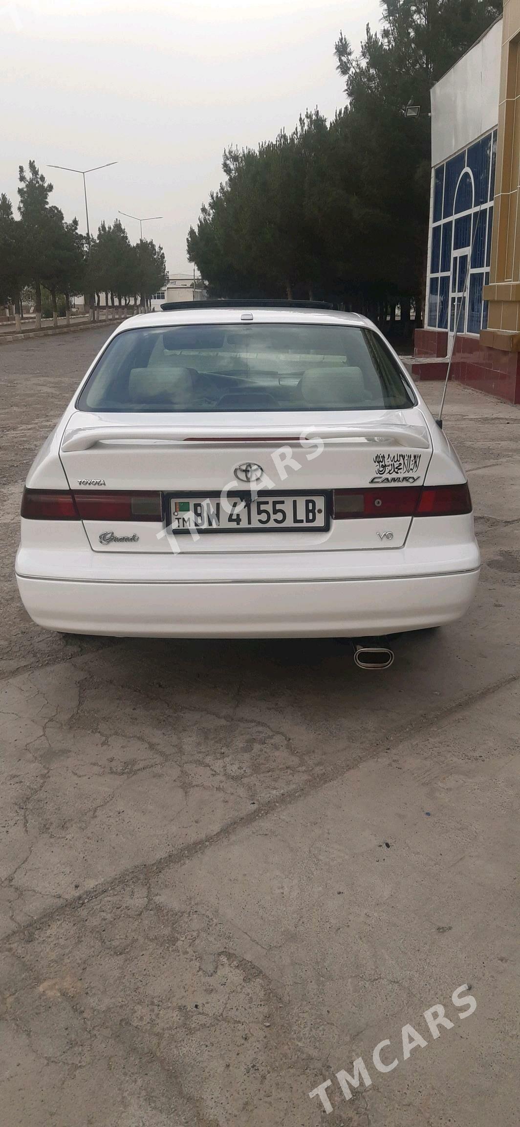 Toyota Camry 1999 - 92 000 TMT - Дянев - img 6