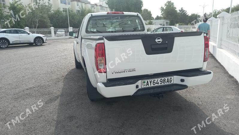 Nissan Frontier 2018 - 285 000 TMT - Ашхабад - img 3
