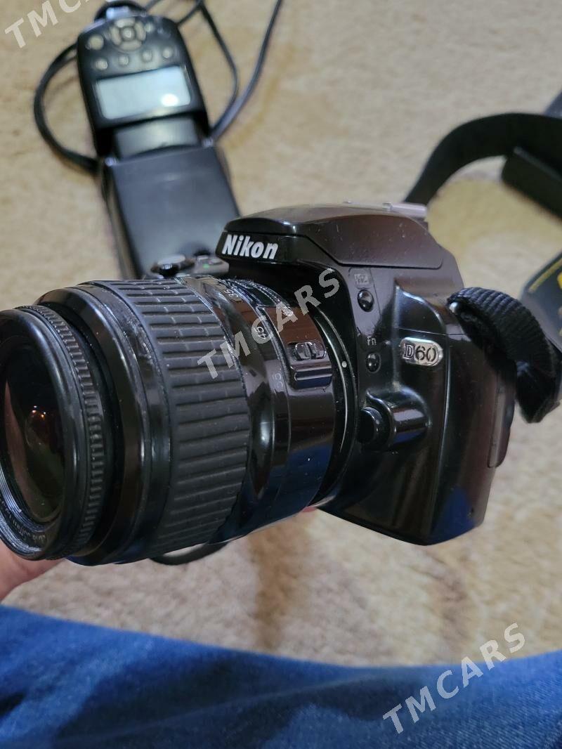Nikon foto aparat D60 - Мары - img 2