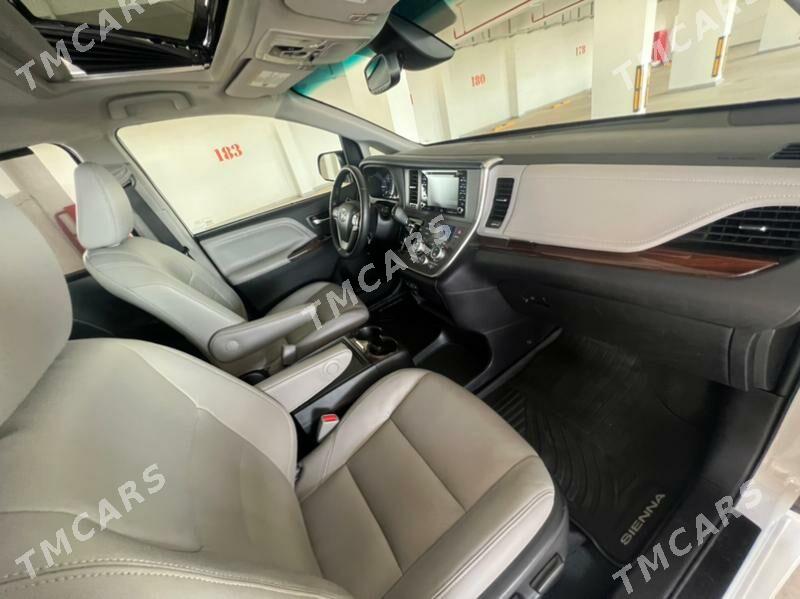 Toyota Sienna 2019 - 565 000 TMT - Aşgabat - img 9