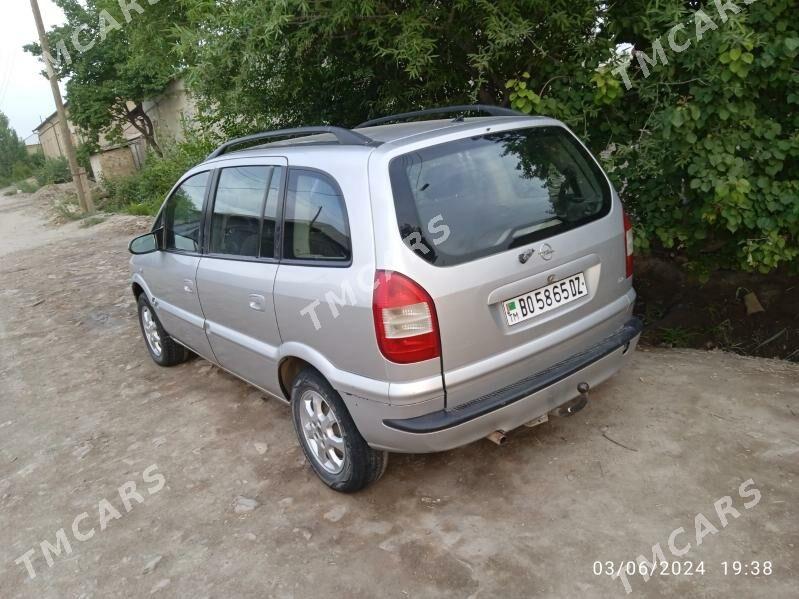 Opel Zafira 2004 - 70 000 TMT - Гурбансолтан Едже - img 7