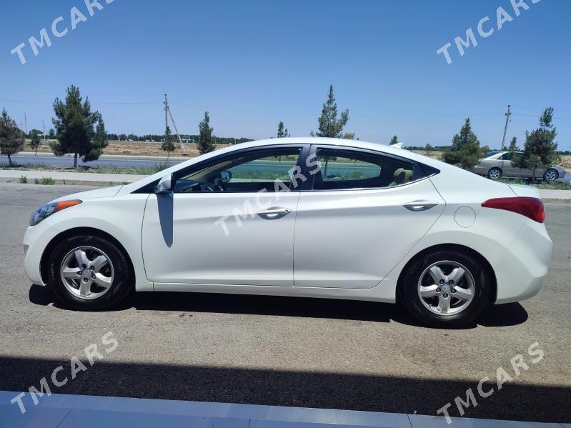 Hyundai Elantra 2010 - 125 000 TMT - Анев - img 9