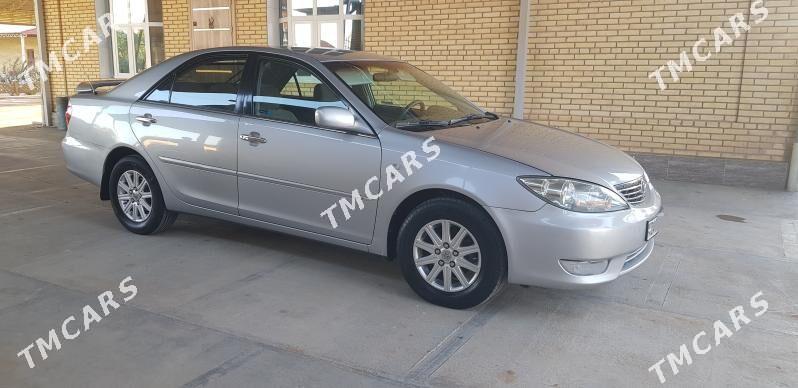 Toyota Camry 2004 - 170 000 TMT - Мары - img 5