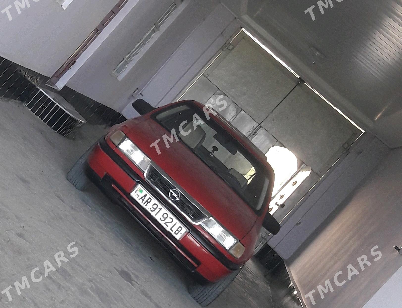 Opel Vectra 1990 - 28 000 TMT - Туркменабат - img 3