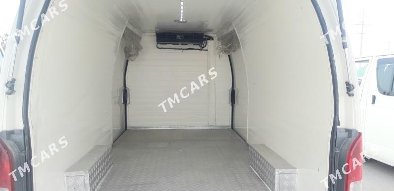 Toyota Hiace 2015 - 450 000 TMT - Aşgabat - img 3