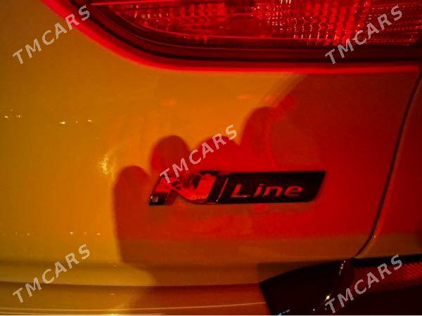 Hyundai Elantra GT 2019 - 200 000 TMT - Бедев - img 3