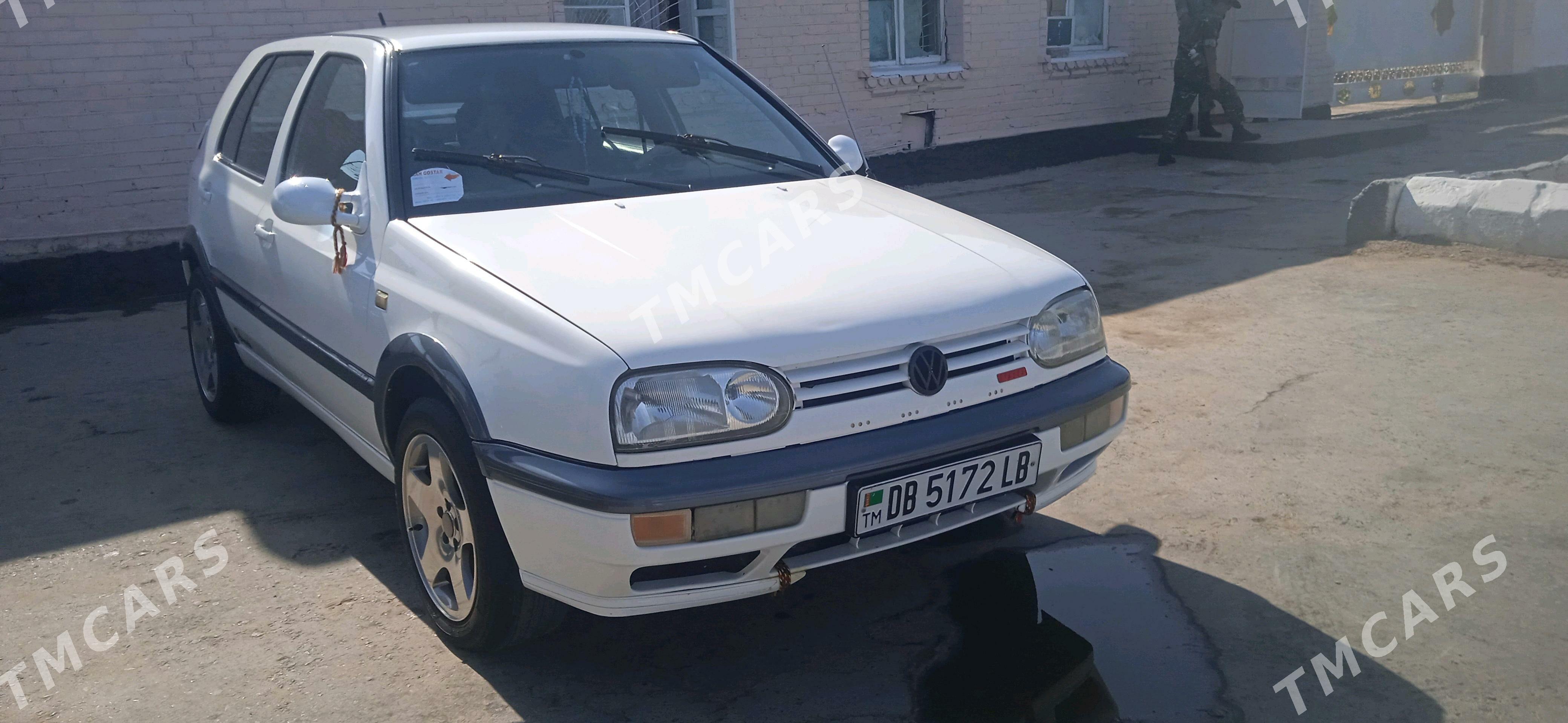 Volkswagen Golf 1994 - 38 000 TMT - Туркменабат - img 3