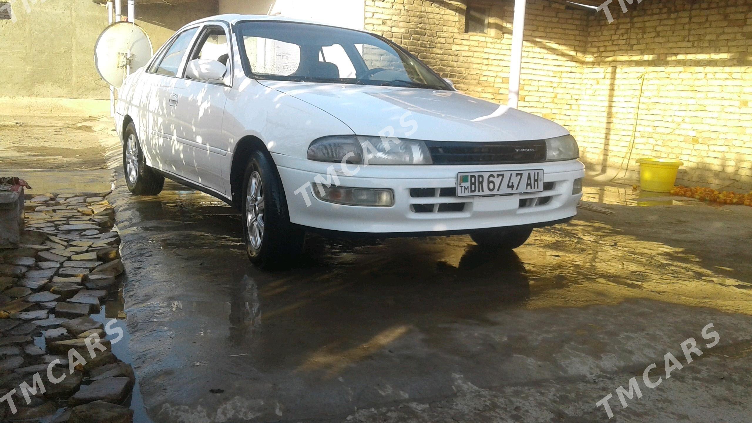 Toyota Carina 1995 - 31 000 TMT - Теджен - img 5